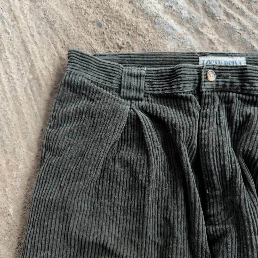 Vtg Logan Drive Corduroy Pants Forest Green Chunky 35x30 Hong Kong 90s Pleated